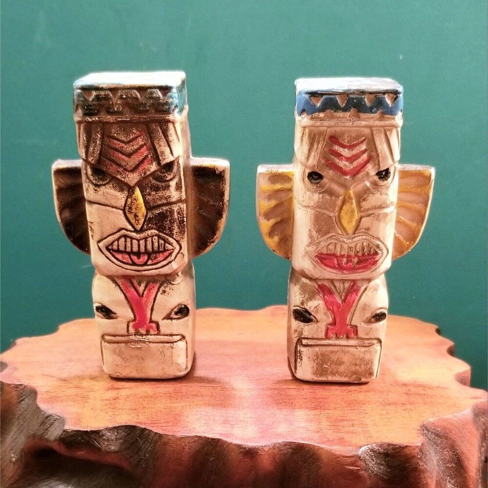 Mid Century Native American Totem Pole Ceramic Salt & Pepper Shakers 3.75" High